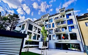 Dm & S Apartment